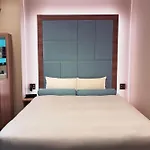 Doutonbori Crystal Hotel