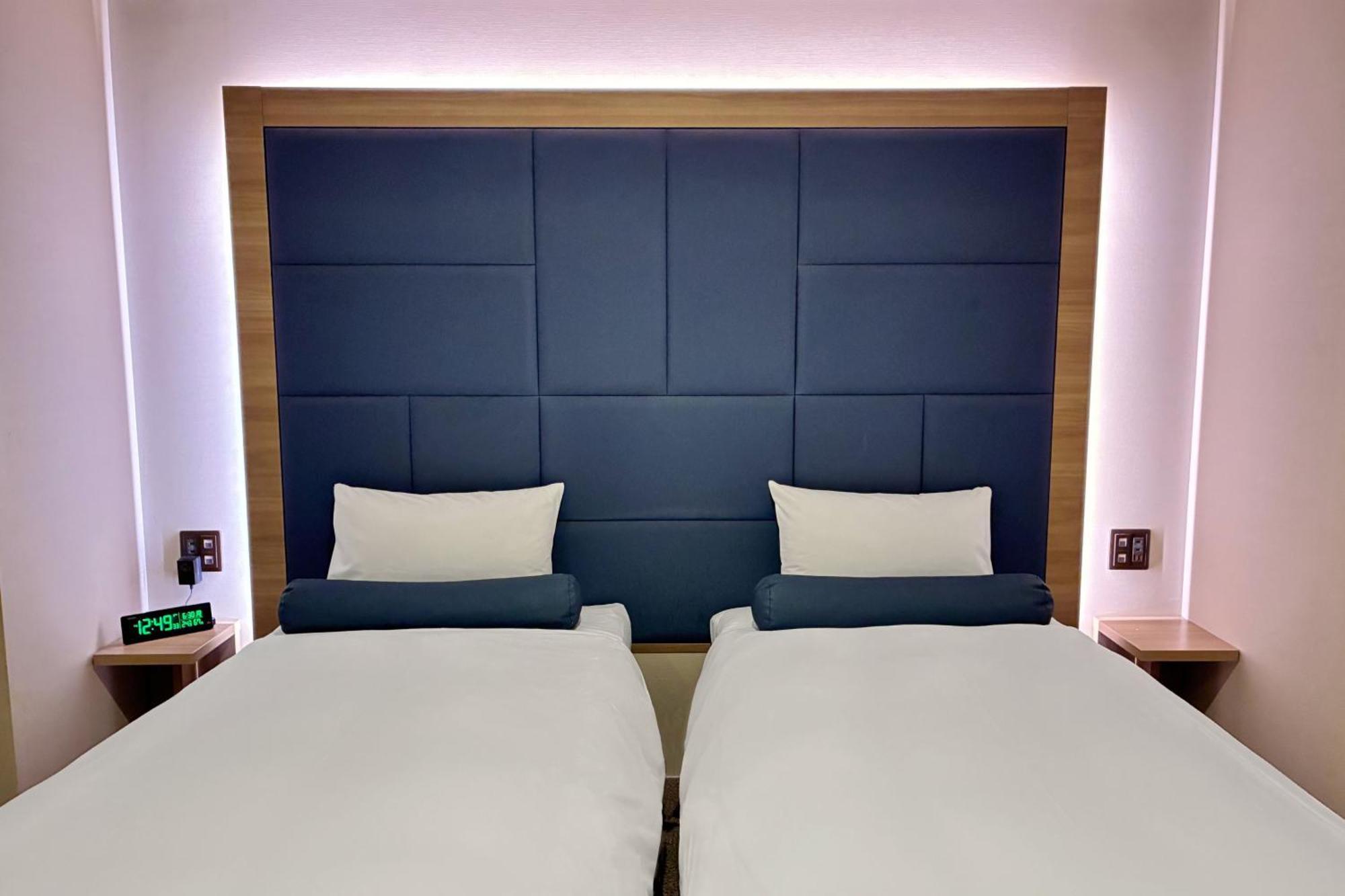 Hotel Doutonbori Crystal 4*